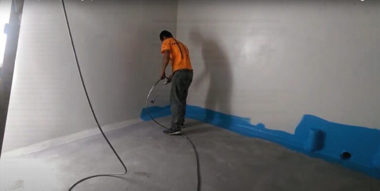 Revestimientos internos de tanques de almacenamiento de agua potable 